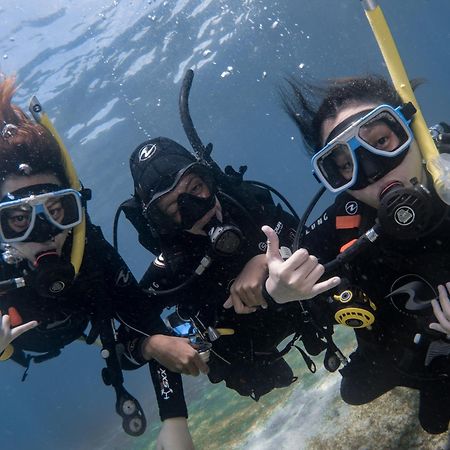 Badladz Beach And Dive Resort Puerto Galera Εξωτερικό φωτογραφία