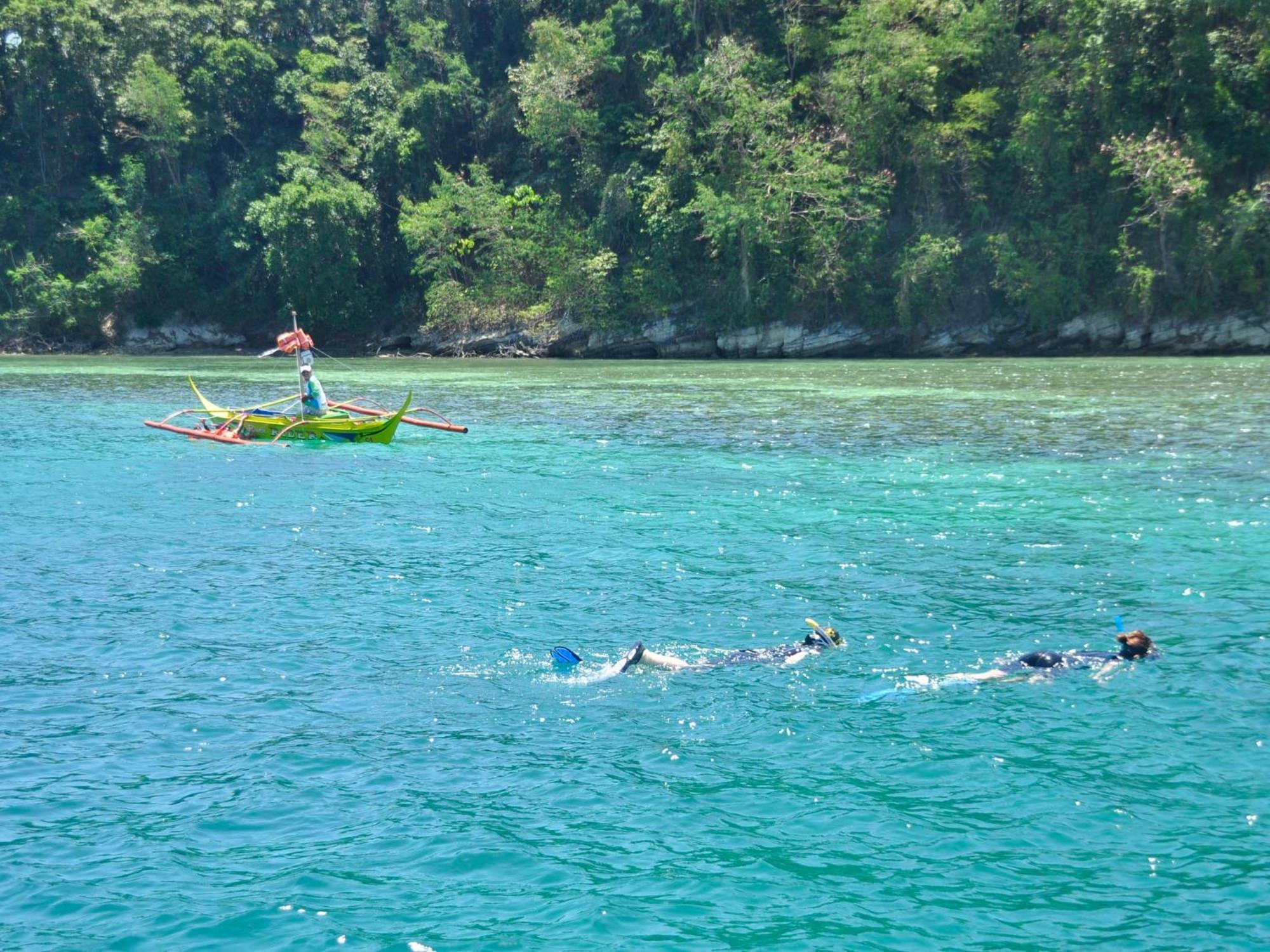 Badladz Beach And Dive Resort Puerto Galera Εξωτερικό φωτογραφία