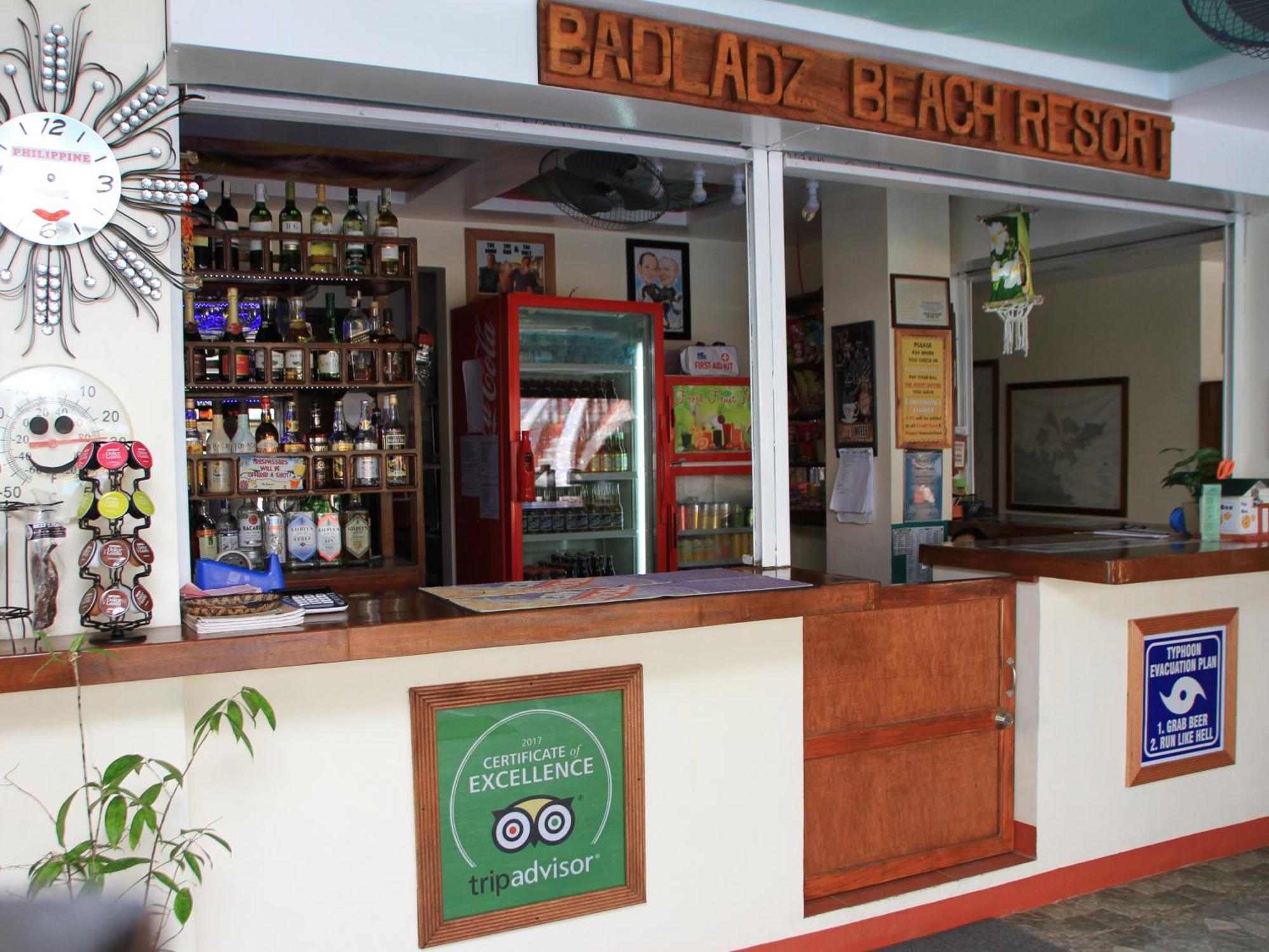 Badladz Beach And Dive Resort Puerto Galera Εξωτερικό φωτογραφία