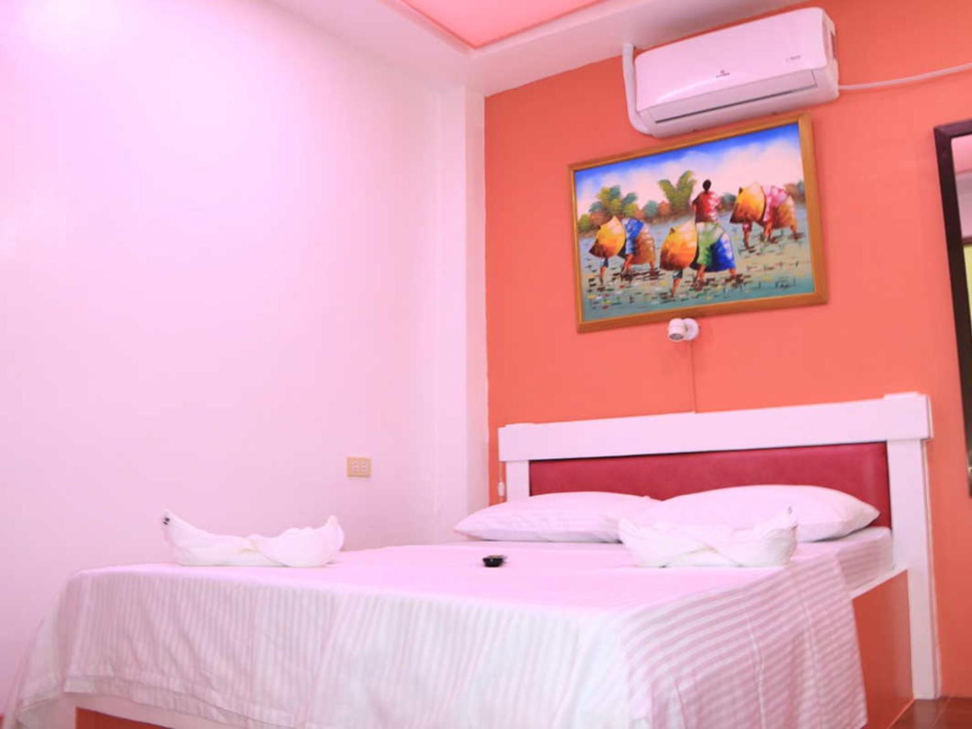 Badladz Beach And Dive Resort Puerto Galera Δωμάτιο φωτογραφία