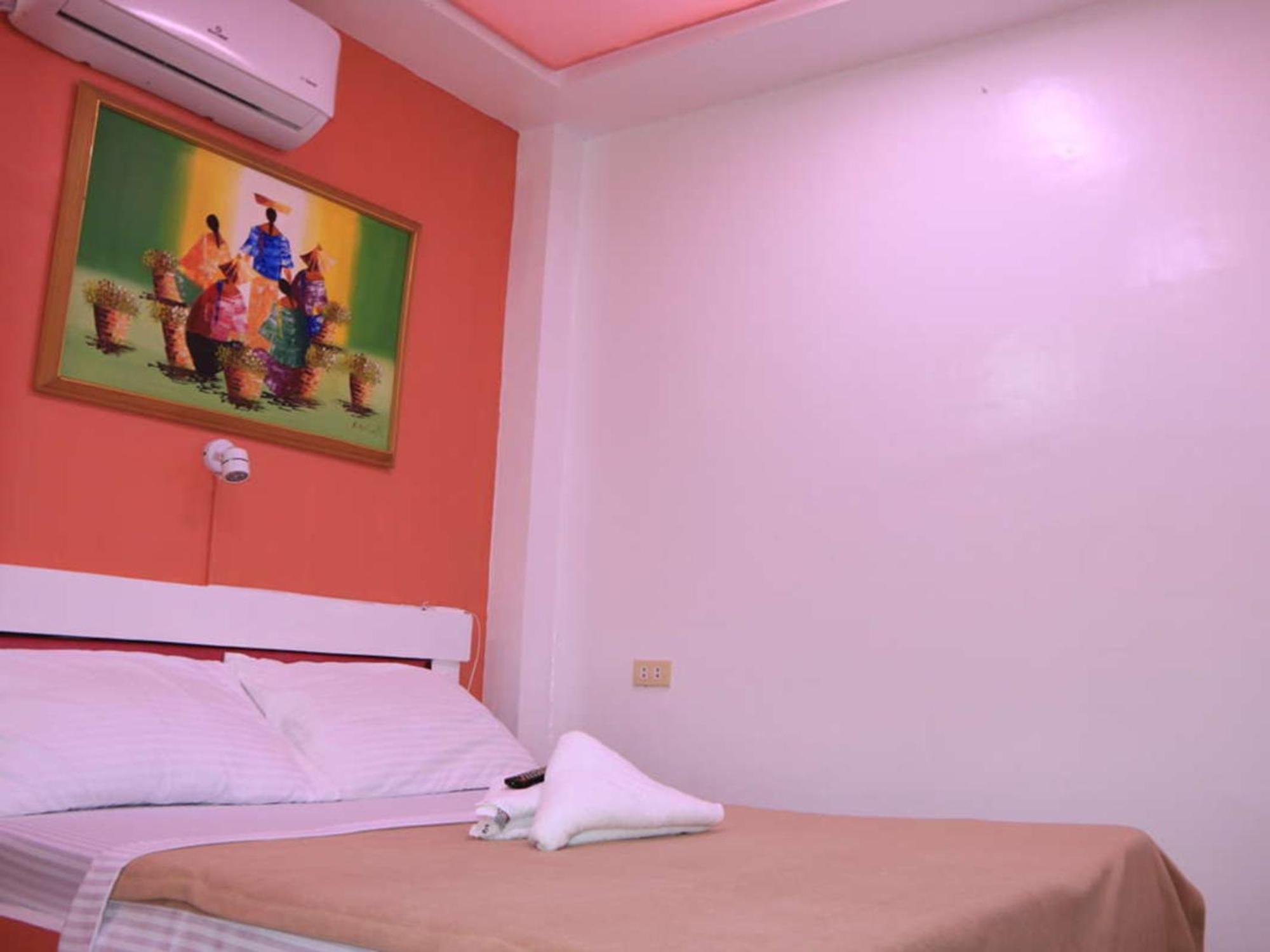 Badladz Beach And Dive Resort Puerto Galera Δωμάτιο φωτογραφία
