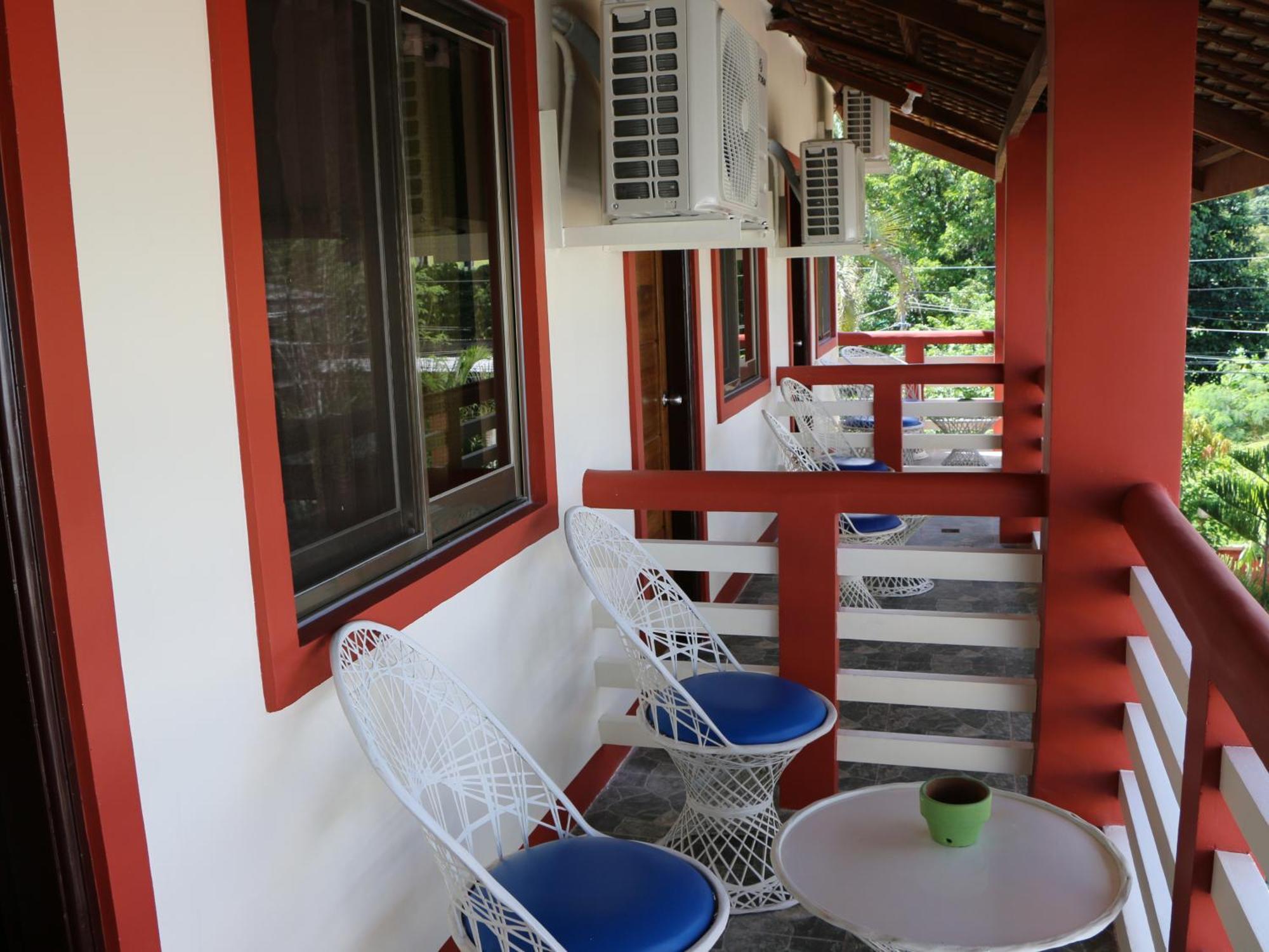 Badladz Beach And Dive Resort Puerto Galera Δωμάτιο φωτογραφία